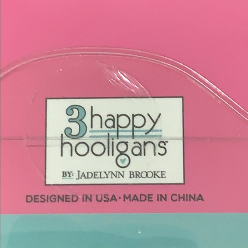 Gold Paper Clips - Picture 3 of 3